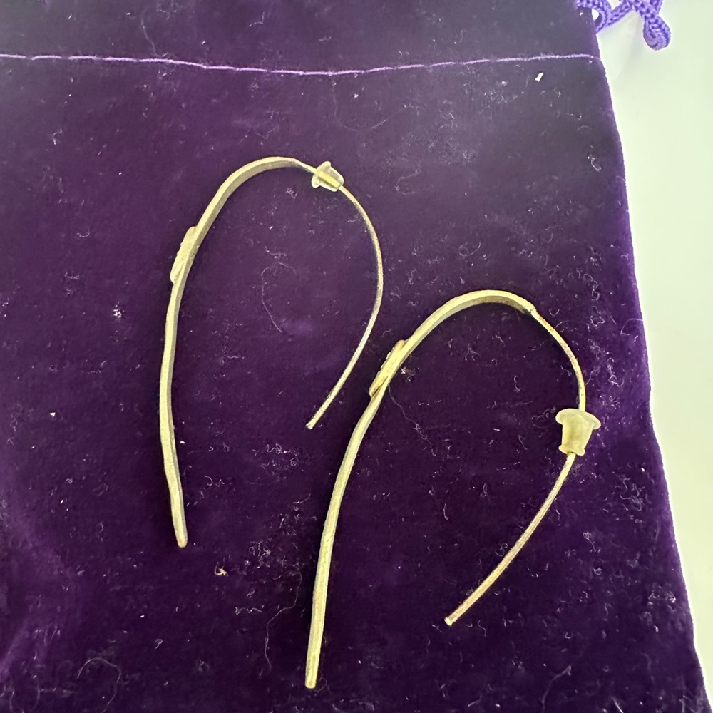 Silpada Elegant Gold Earrings